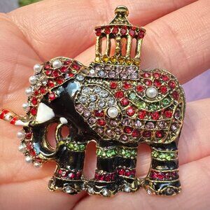 Elephant Brooch Vintage Rhinestone Enamel Figural Pin Pendant
